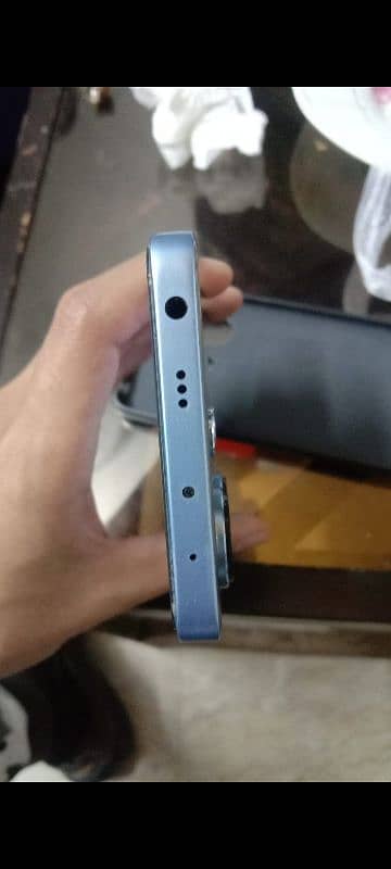 Redmi note 13 8/256 4