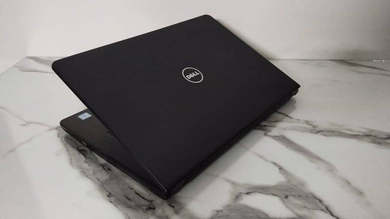 Scratch Less condition Dell vostro Core i7 7 Generation 0