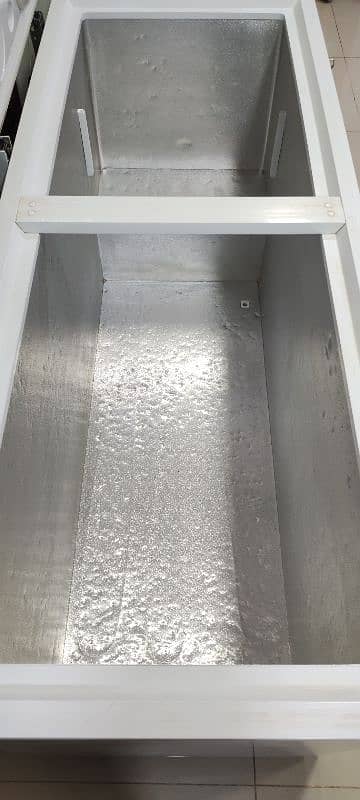 Full Sized Deep Freezer 0