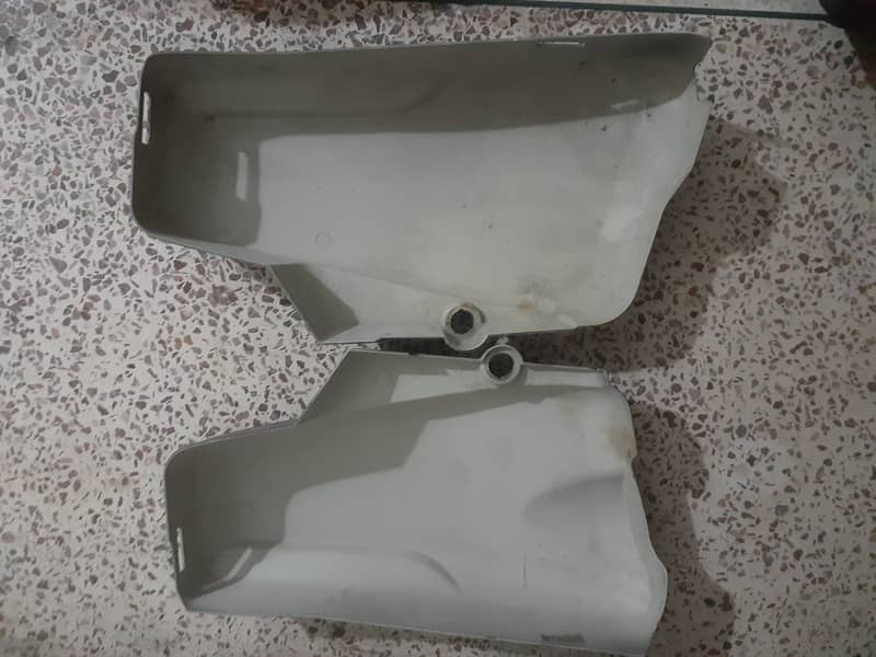 Honda 125 fuel tank, tenki tappa, seat, tenky tappa, Tanki, gaddi 4