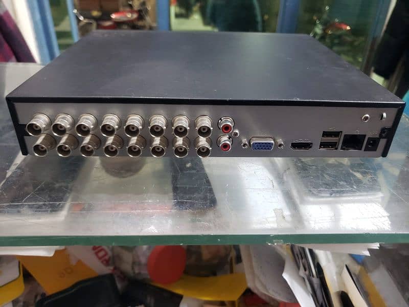 ahlua  16 Channel DVR dh XVR1B16 1