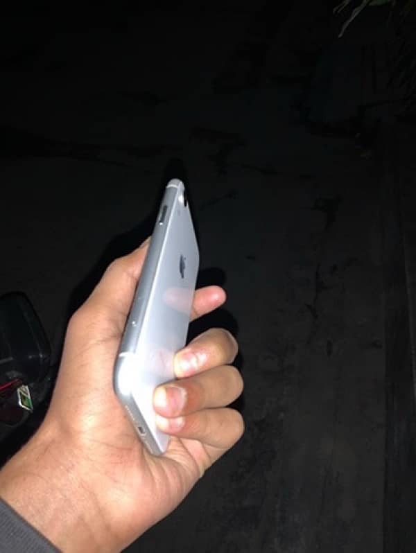 IPhone XR Non PTA 3