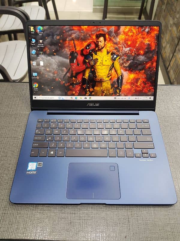 Asus Zenbook 8