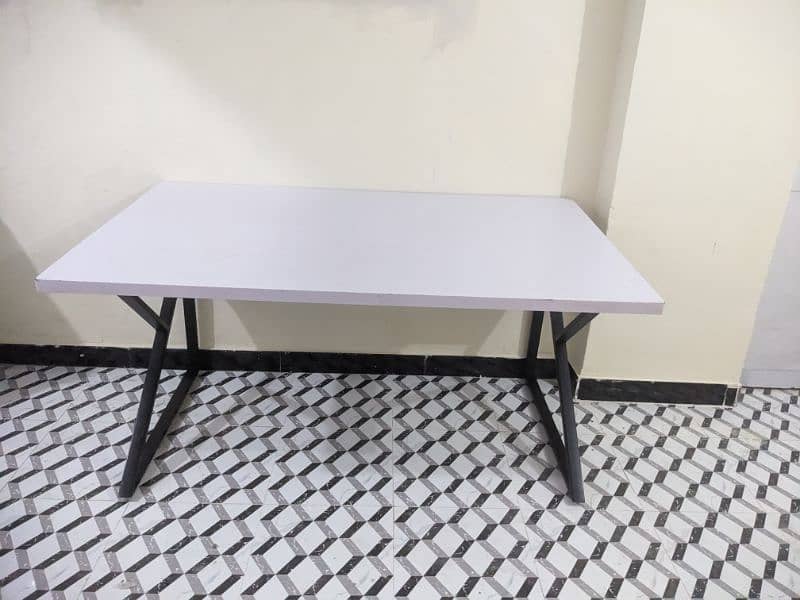 5 ft wide k shaped computer table 1