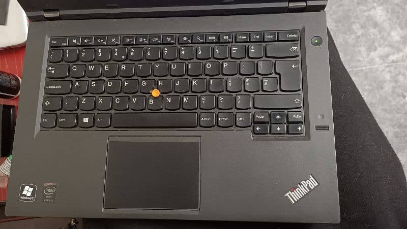 Lenovo Thinkpad Core i5 4th Generation 1