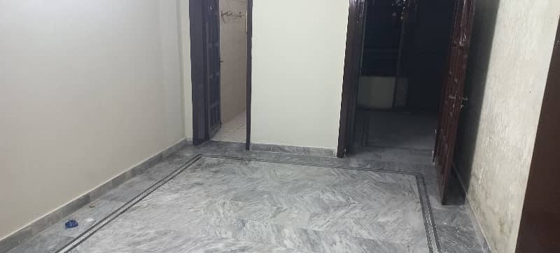 uper portion available for rent in nizam block allama iqbal town lahore 4