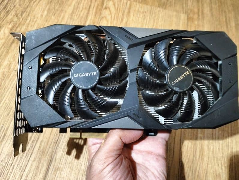 Gigabyte GTX 1660 OC 6GB 10/10 Condition CS 2 200+ FPS 0