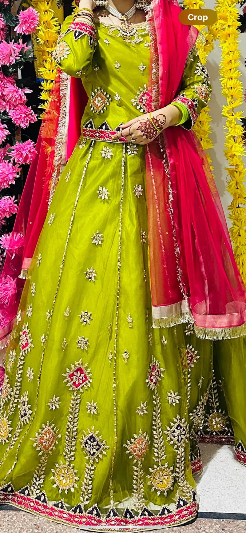 Lehnga Chlo with dopta for mehndi 0