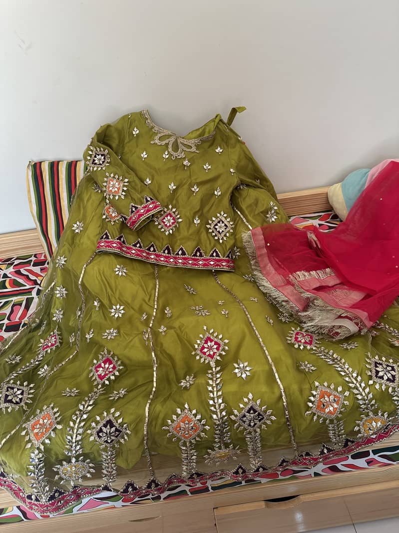 Lehnga Chlo with dopta for mehndi 1