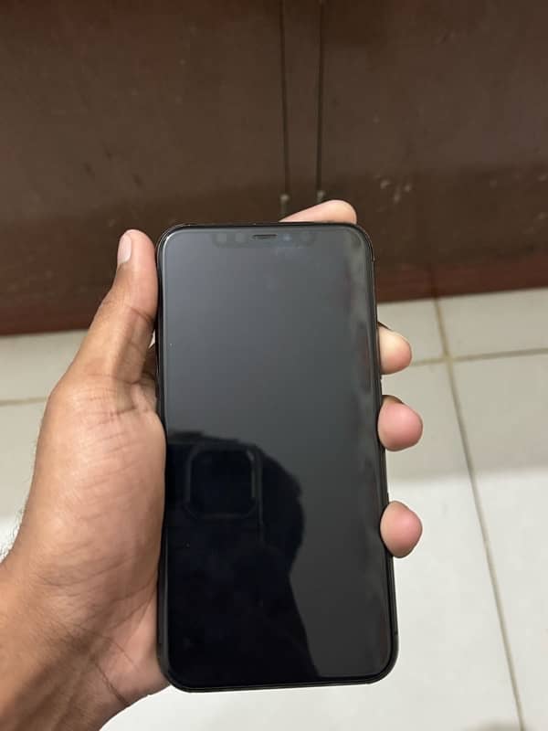 Iphone 11 pro 256gb Pta approved 1