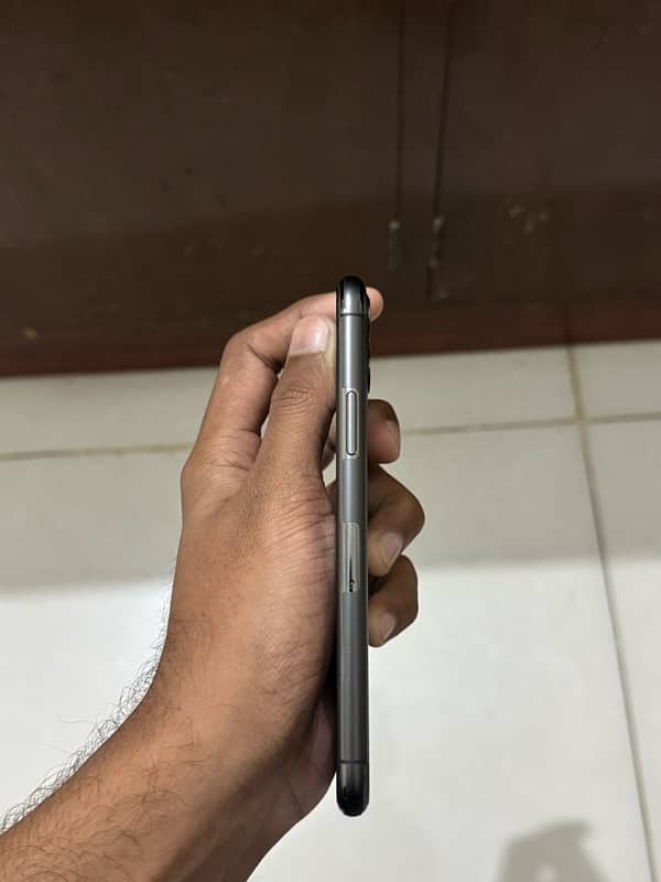 Iphone 11 pro 256gb Pta approved 3