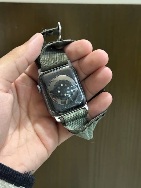 Apple Watch Series 6 44mm 2