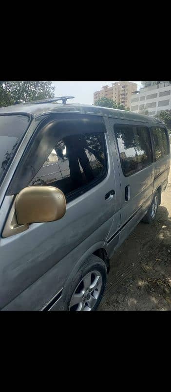 Toyota Hiace 1989 6