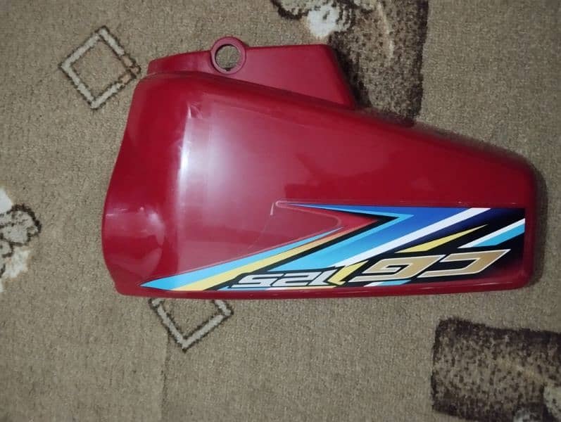 Honda 125 2018 model fuel tank 6