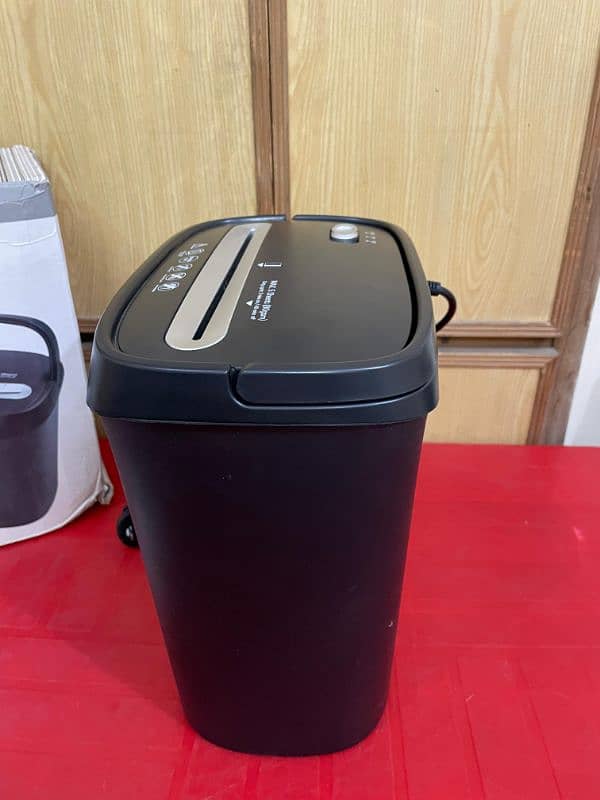 Anko A4 Crosscut Paper Shredder Imported 6