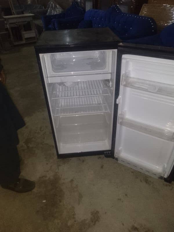 mini fridge for sale 8