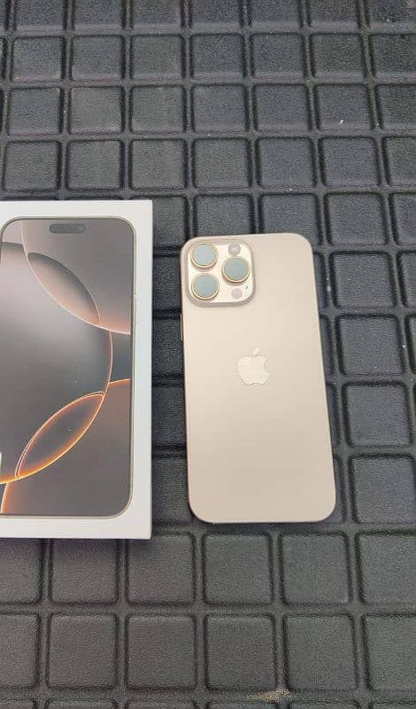 iPhone 16 Pro Max 256GB New 0