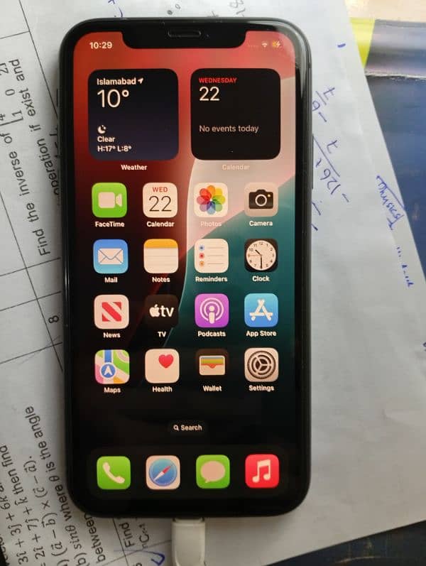 Iphone 11 64gb - Water packed 100% - Non Pta (factory unlocked) 1