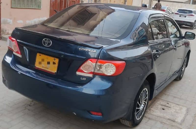 urgent sale Toyota corolla GLI 2012 what's . 0 /3/1/8/8/0/8/83-4"2 4