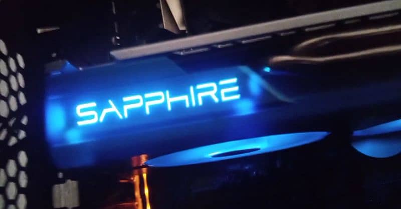 Sapphire Nitro+ AMD RX590 8GBs 3