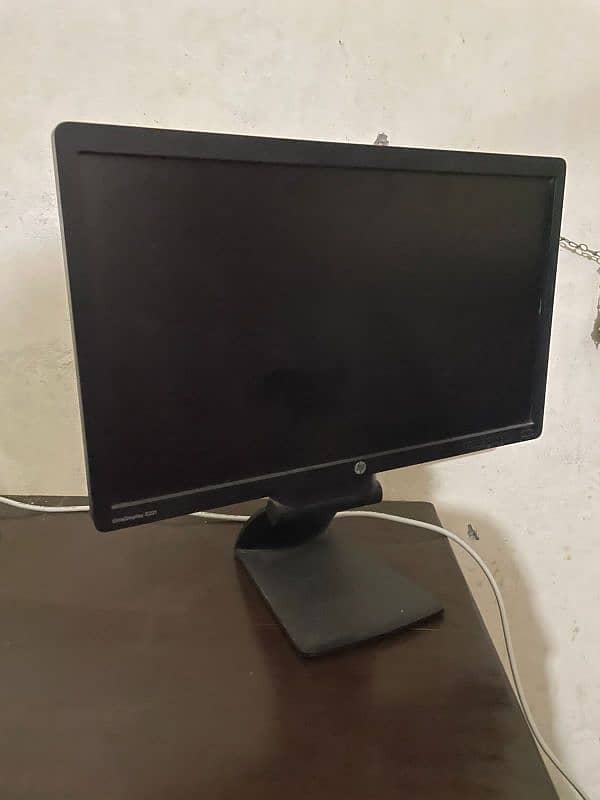 HP Lcd for sale 0