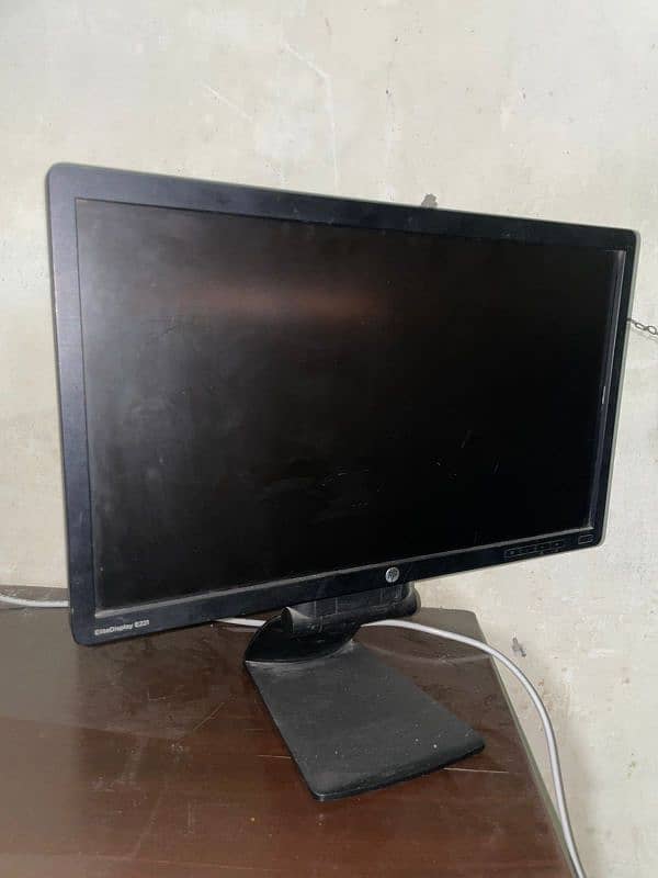 HP Lcd for sale 1