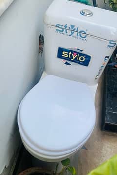 English toilet seat