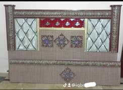 bed room set good condition slightly used