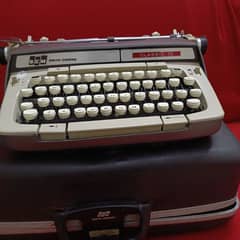 vintage Typewriter Smith . Corona Classic 12