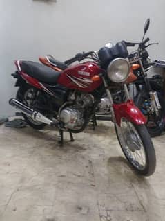 Yamaha YBR 125 Z Karachi regestered exellent condition 1st owner