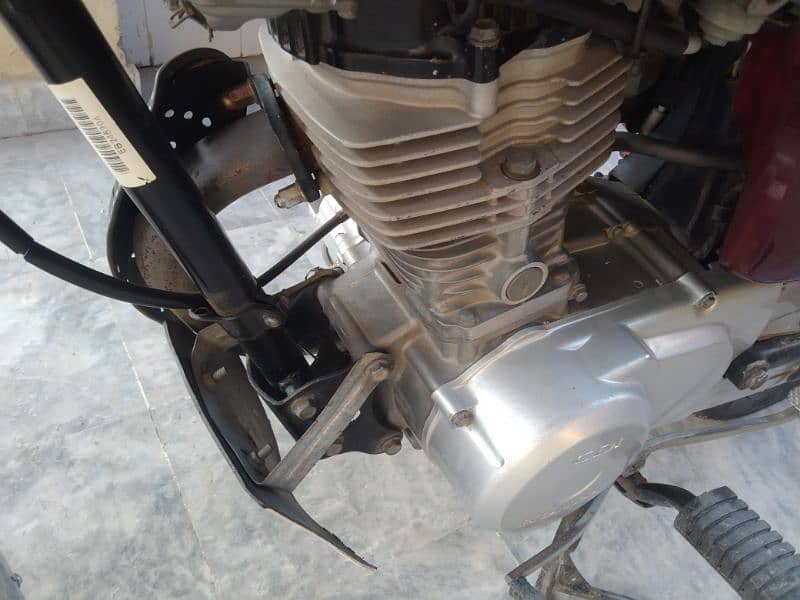 Honda 125 good condition 2