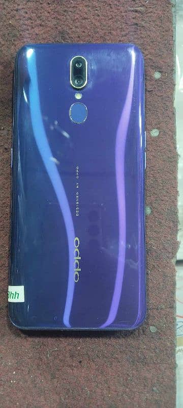 OPPO F11 8/256 GB WALA 3