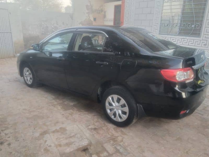 Toyota Corolla XLI 2013 8