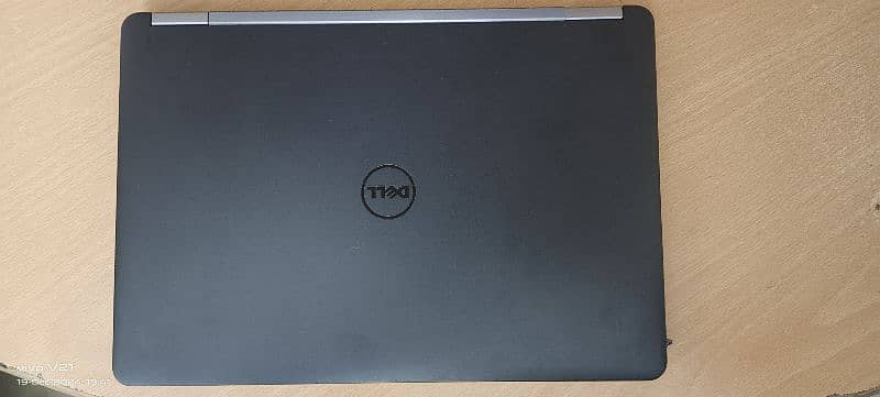 Dell 8GB ram M9 hard 1