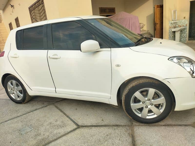 Suzuki Swift 2015 9