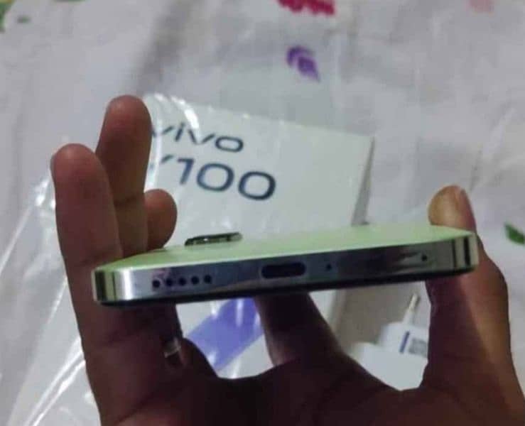 Vivo y100 Home use Mobile For sale in very Good Condition 7