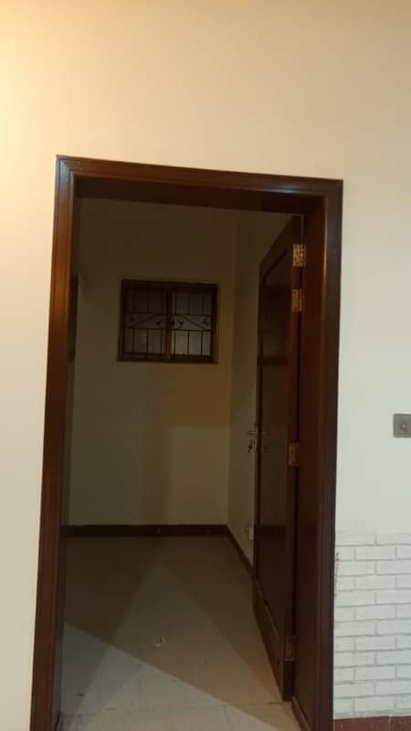 1 Kanal House for Rent in Johar Town Near UCP Best For office (Call center + Software house+ Guest House+Beauty Paular+Saloon+ Hotel) 6