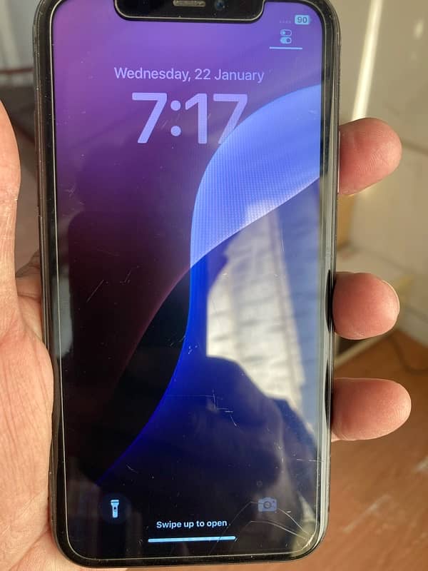 iPhone 11 64gb non pta eSIM 4month hi 7