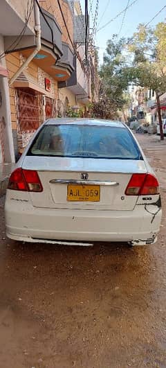 Honda Civic prosmetic   automatic 2005 apna engine Urgent Need sale