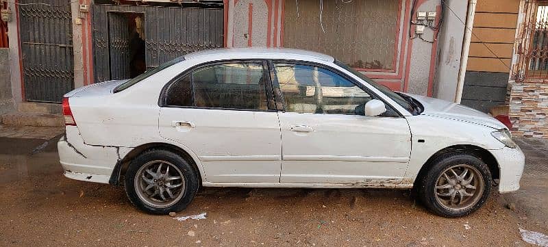 Honda Civic prosmetic   automatic 2005 apna engine Urgent Need sale 2