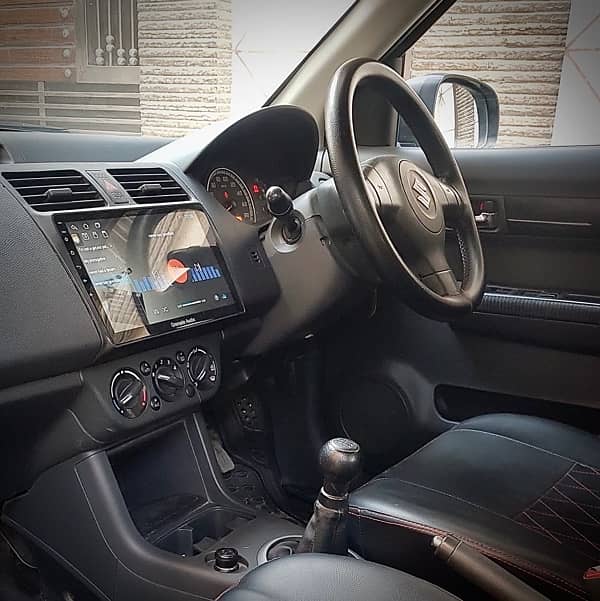 Suzuki Swift DLX Navigation, 1.3 Manual (2019) 7