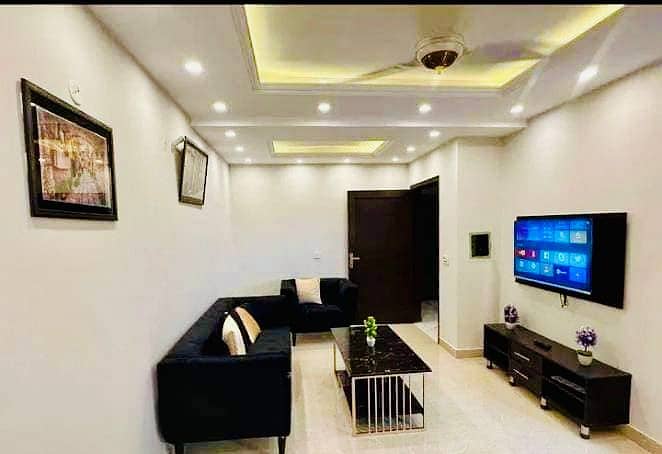 1BED Luxury Newly Furnished Safe & secure Apartment Daily & Monthly 1