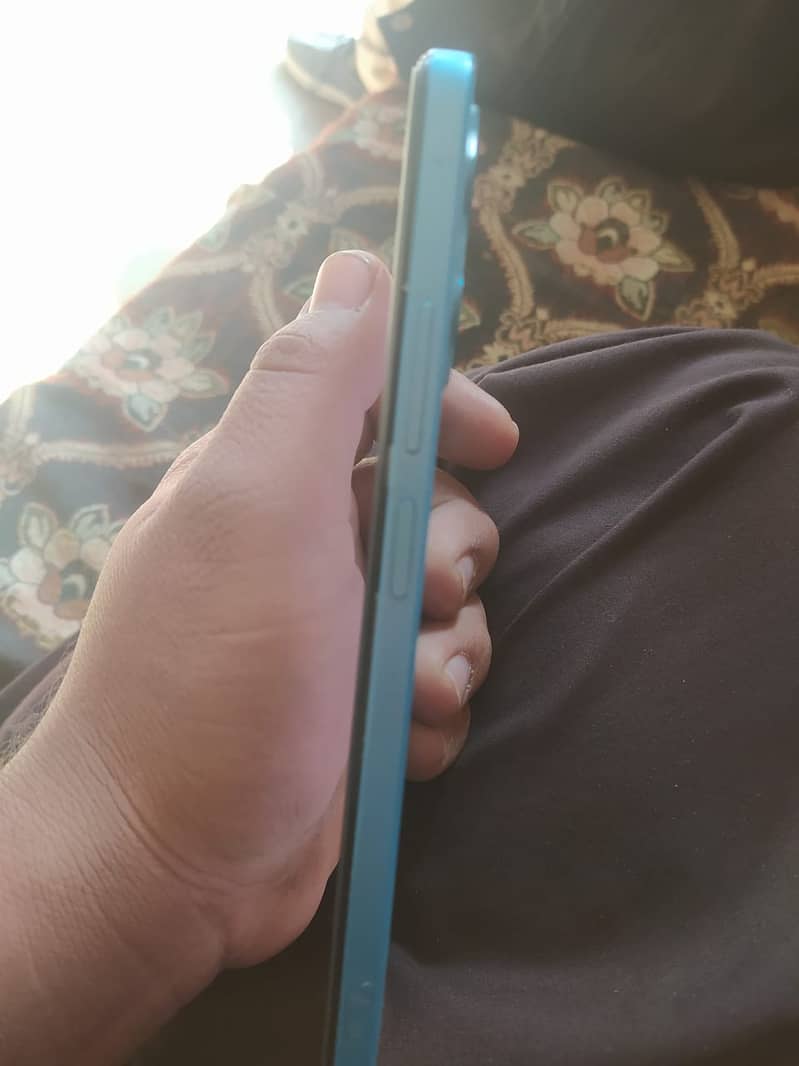 Xiaomi Redmi Note 12 2