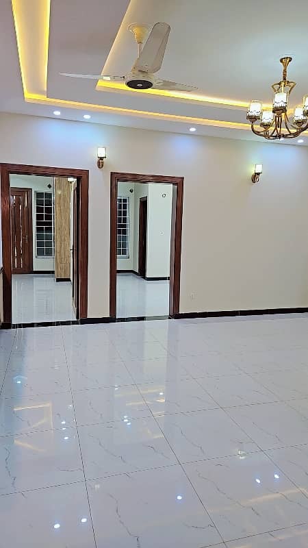 HOUSE FOR RENT 10 MARLA PWD ROAD ISLAMABAD / RAWALPINDI 14