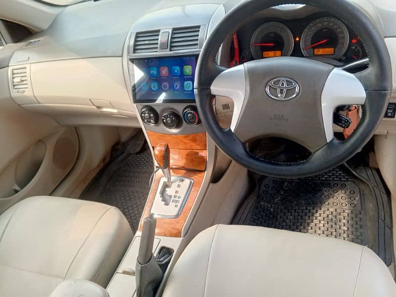 Toyota Corolla Altis 2011 crustronic 1.8 sr 6