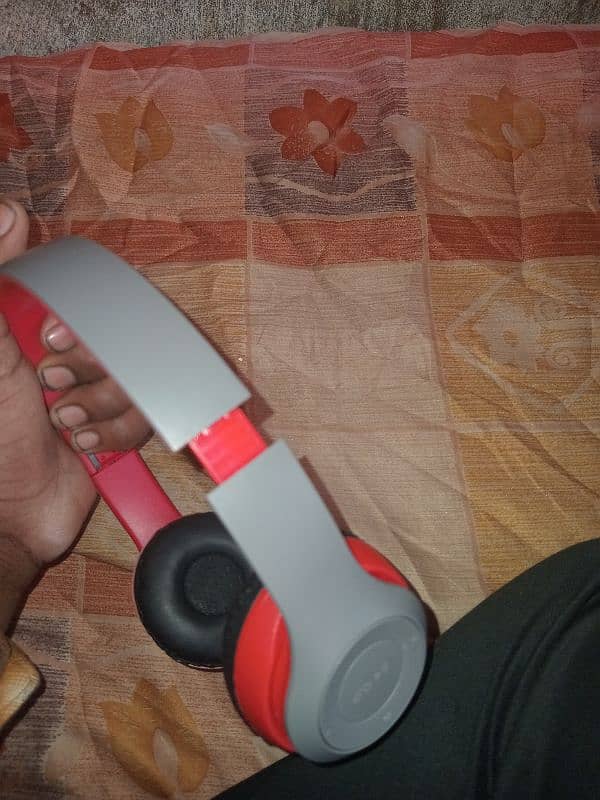 Urgent sale Headphone 1