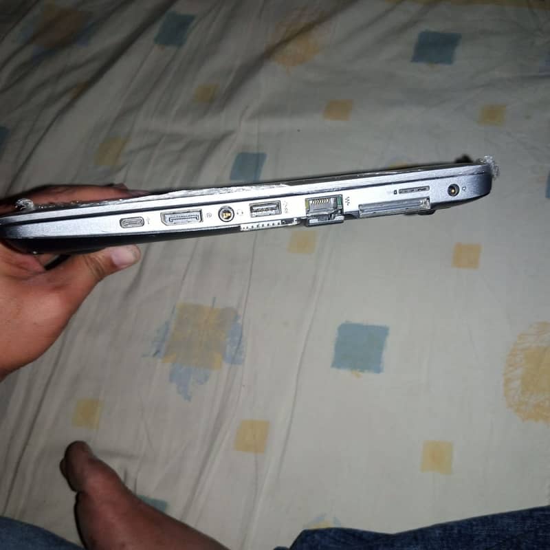 LAPTOP I5- 3rd & 6th gen - URGENT SALE EXELEEINET CONDITION 9