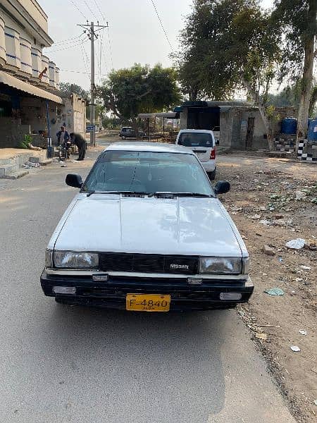 Nissan Sunny 1988 Model 2