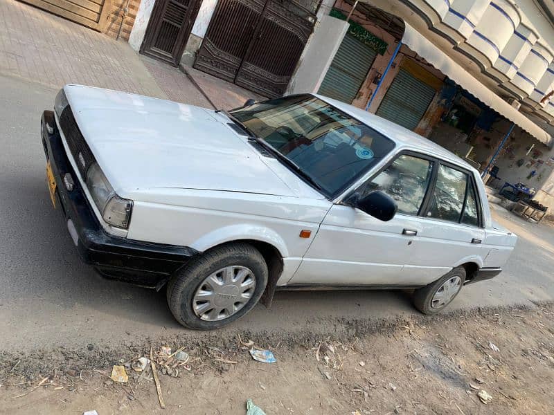 Nissan Sunny 1988 Model 4