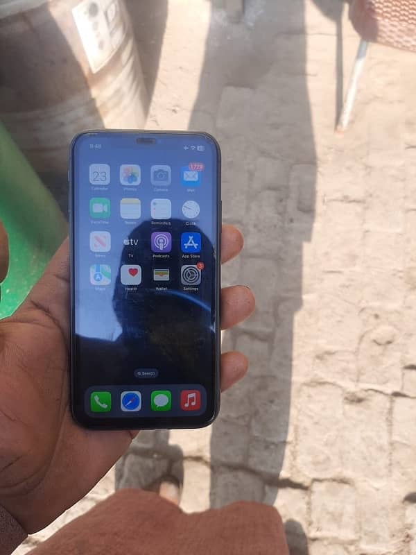 iphone 11 for sale 3